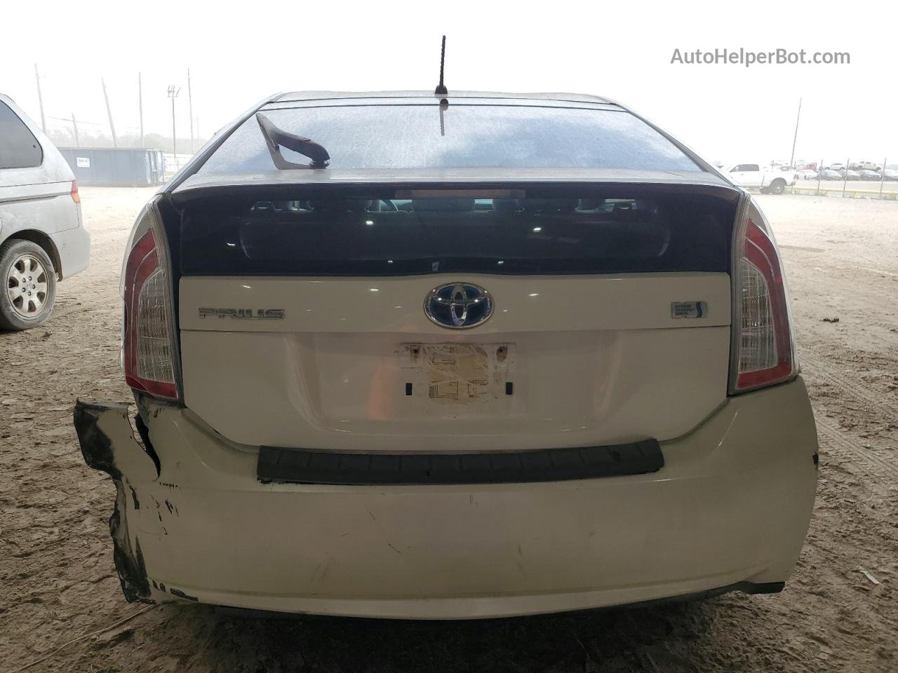 2012 Toyota Prius  White vin: JTDKN3DU1C5517906