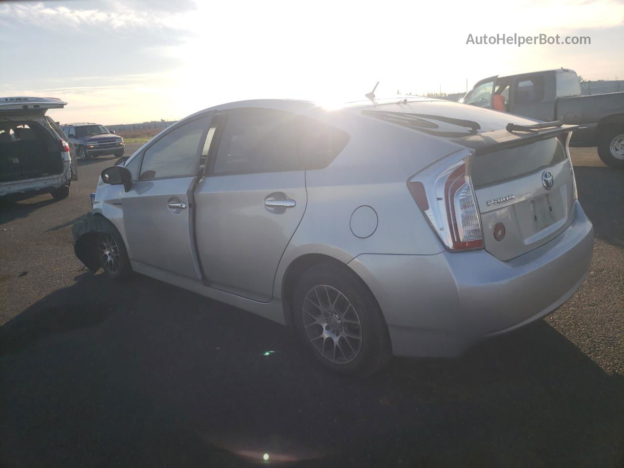 2013 Toyota Prius  Silver vin: JTDKN3DU1D5555444