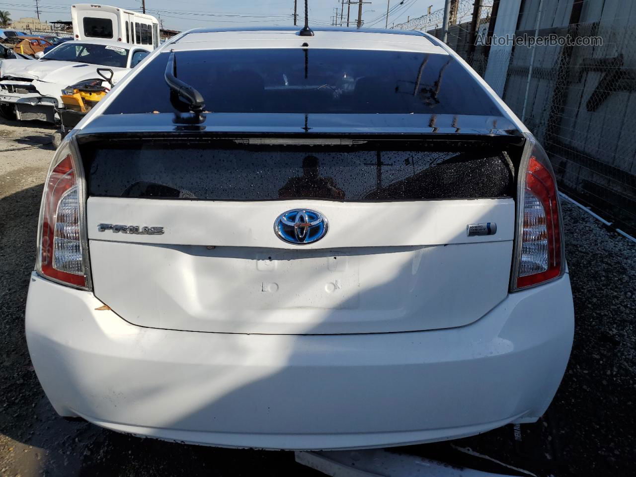 2013 Toyota Prius  White vin: JTDKN3DU1D5605503