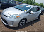 2013 Toyota Prius Two Серебряный vin: JTDKN3DU1D5663966