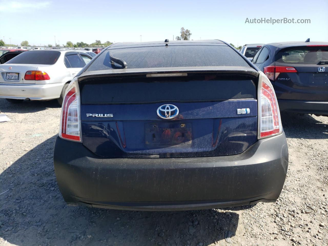 2014 Toyota Prius  Blue vin: JTDKN3DU1E1744085