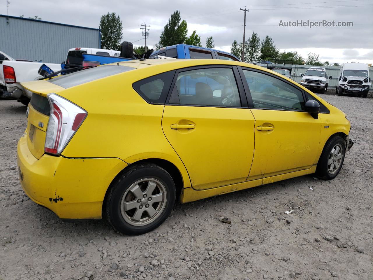 2014 Toyota Prius  Yellow vin: JTDKN3DU1E1772064