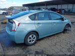 2015 Toyota Prius Two Бирюзовый vin: JTDKN3DU1F1969818