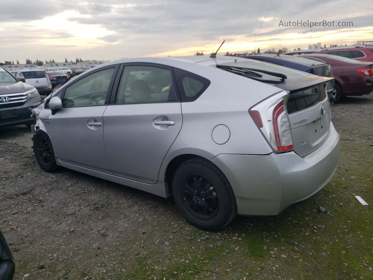 2012 Toyota Prius  Серебряный vin: JTDKN3DU2C1549397