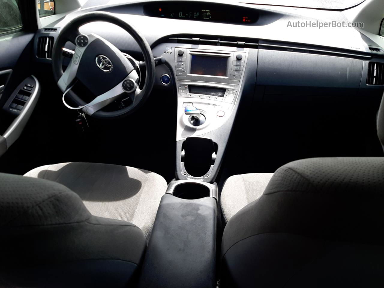 2012 Toyota Prius  Красный vin: JTDKN3DU2C5496824