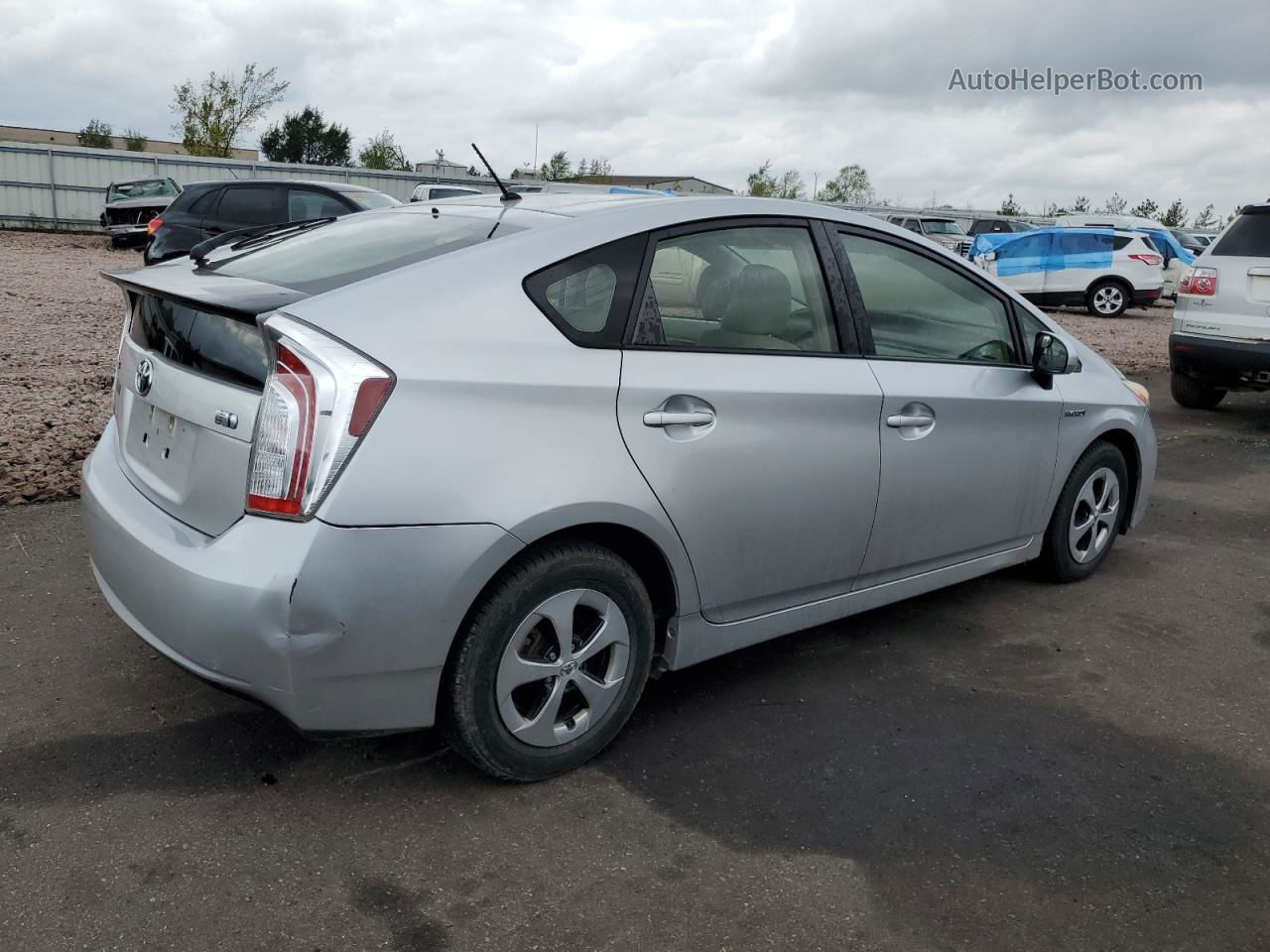 2012 Toyota Prius  Серебряный vin: JTDKN3DU2C5517140