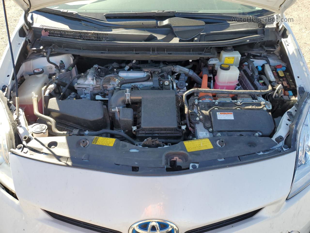 2013 Toyota Prius  Белый vin: JTDKN3DU2D0351684