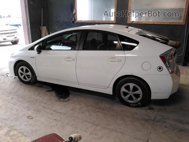 2013 Toyota Prius  White vin: JTDKN3DU2D5559891