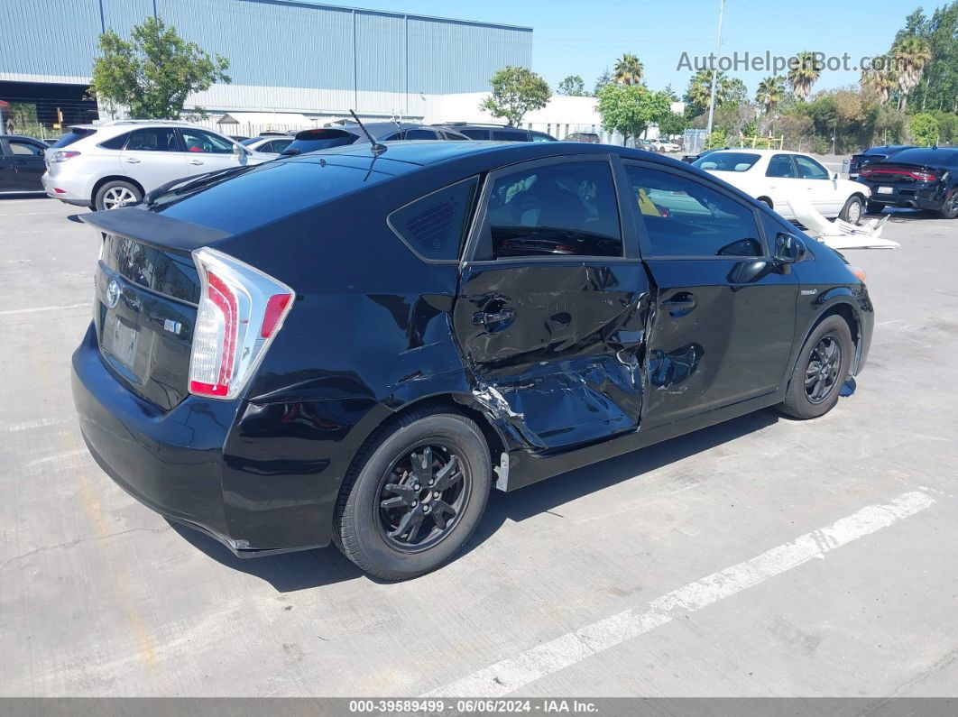 2013 Toyota Prius Two Черный vin: JTDKN3DU2D5588789