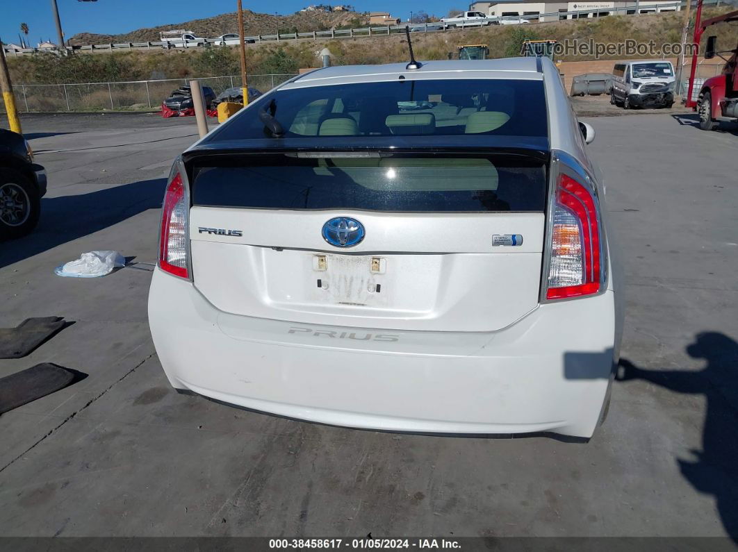 2013 Toyota Prius Three White vin: JTDKN3DU2D5655391