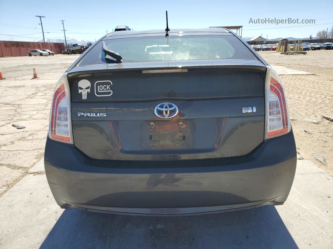 2014 Toyota Prius  Gray vin: JTDKN3DU2E0387537