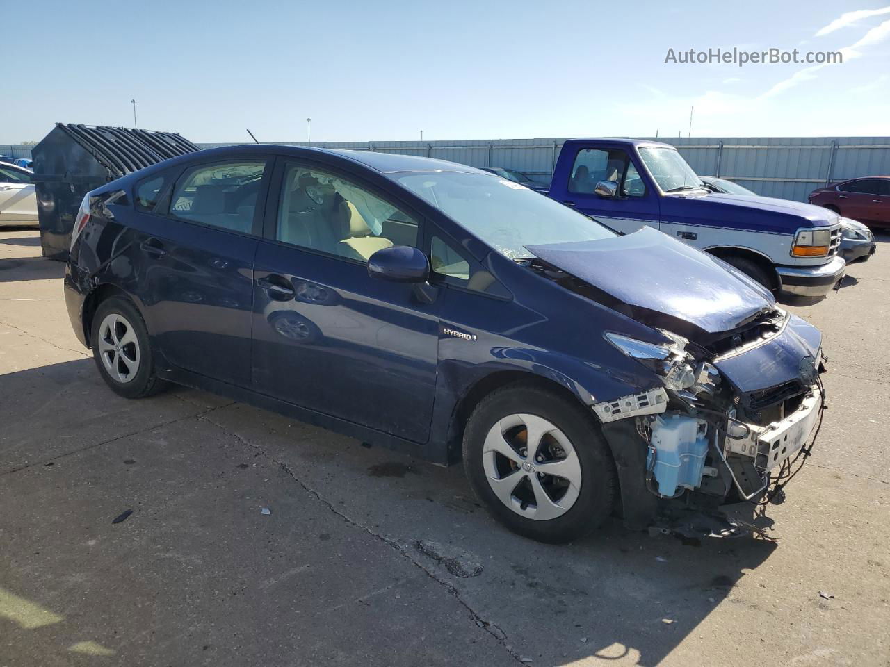 2014 Toyota Prius  Blue vin: JTDKN3DU2E1815553