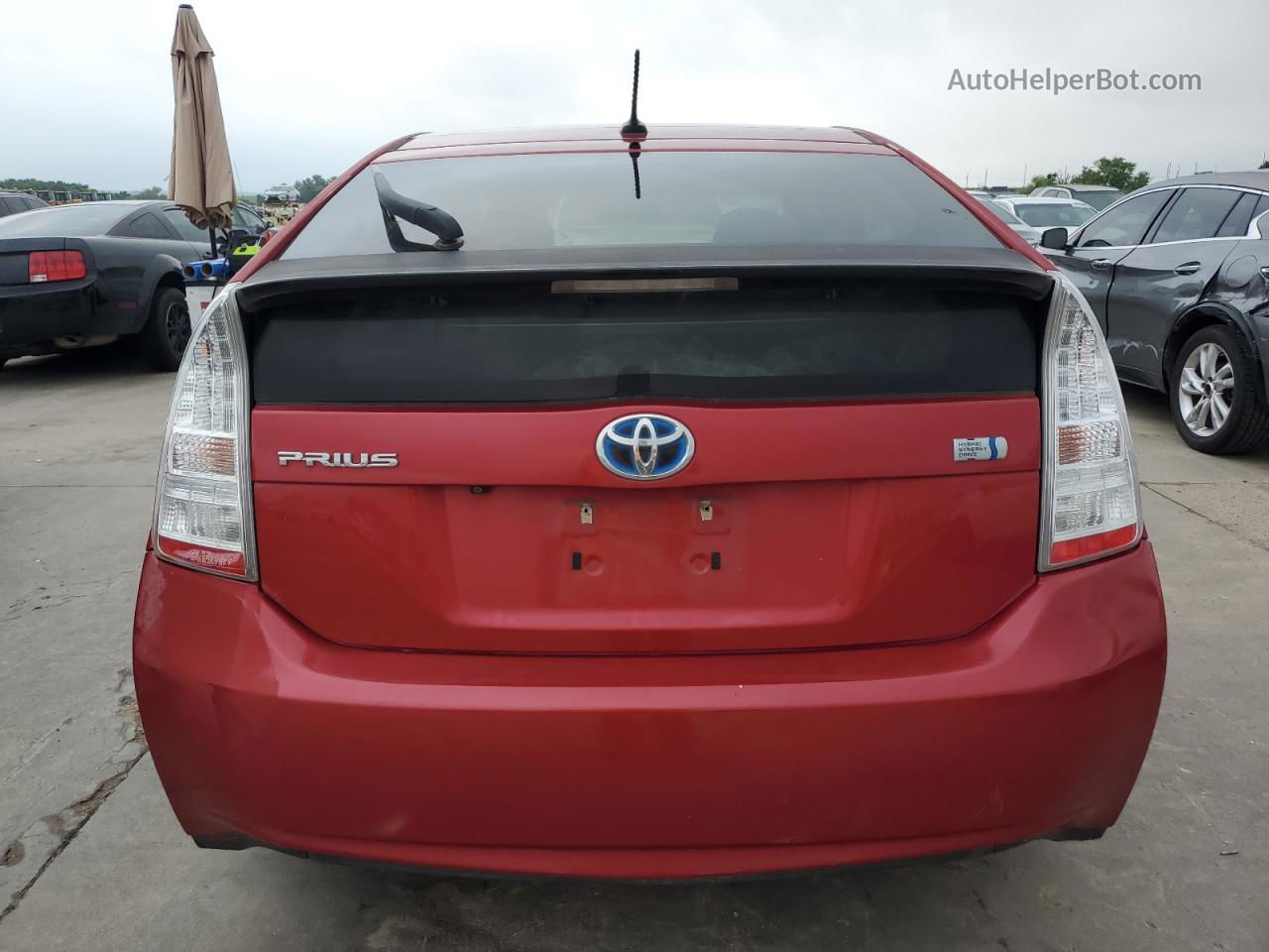 2011 Toyota Prius Красный vin: JTDKN3DU3B0308565