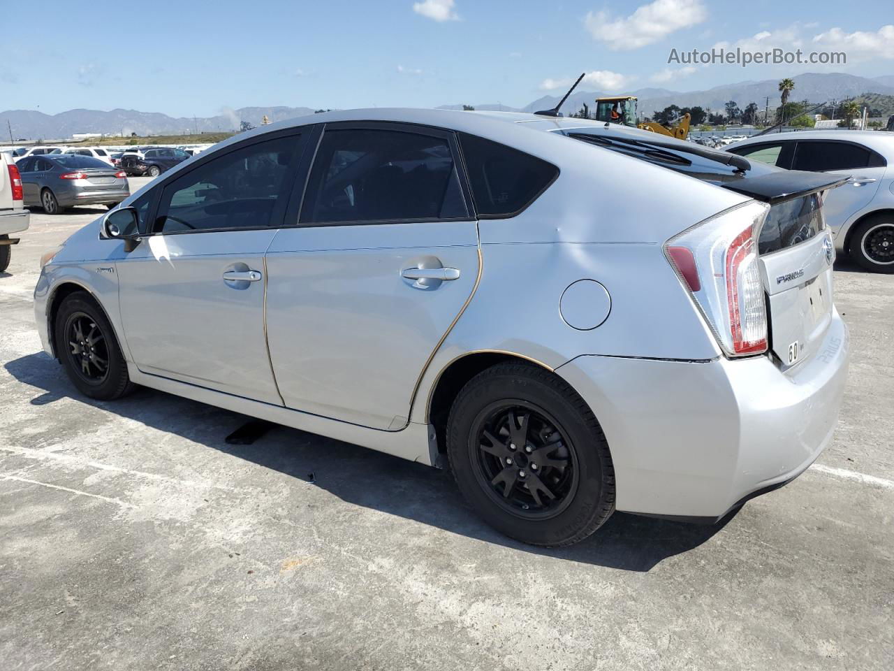 2012 Toyota Prius  Серебряный vin: JTDKN3DU3C1552731