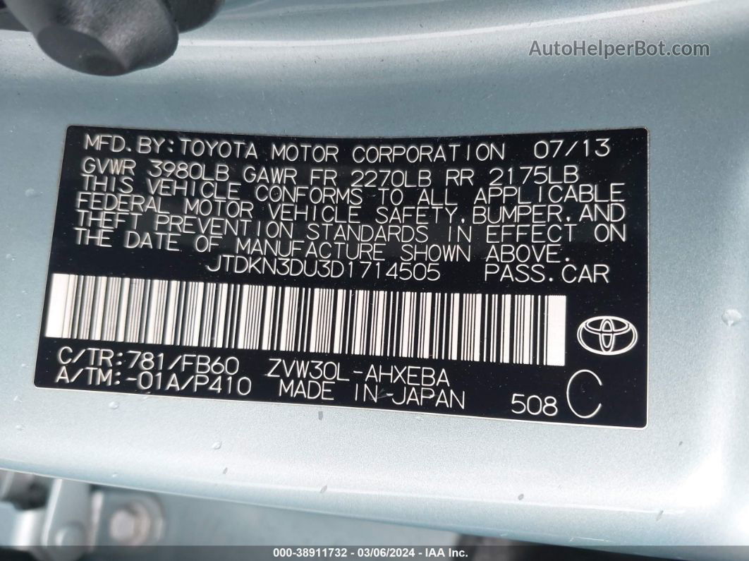 2013 Toyota Prius Two Green vin: JTDKN3DU3D1714505