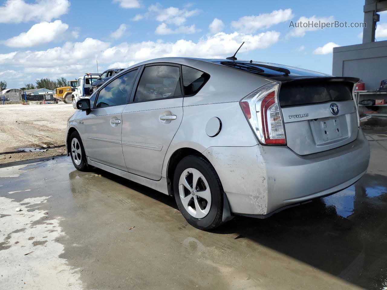 2013 Toyota Prius  Silver vin: JTDKN3DU3D5552531