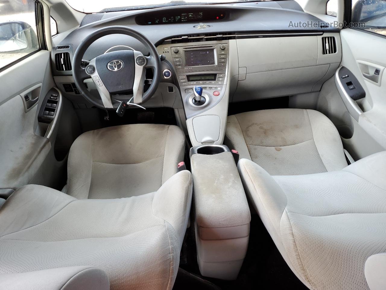 2013 Toyota Prius  Серебряный vin: JTDKN3DU3D5552531