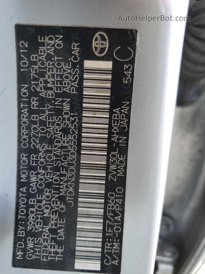 2013 Toyota Prius  Silver vin: JTDKN3DU3D5552531