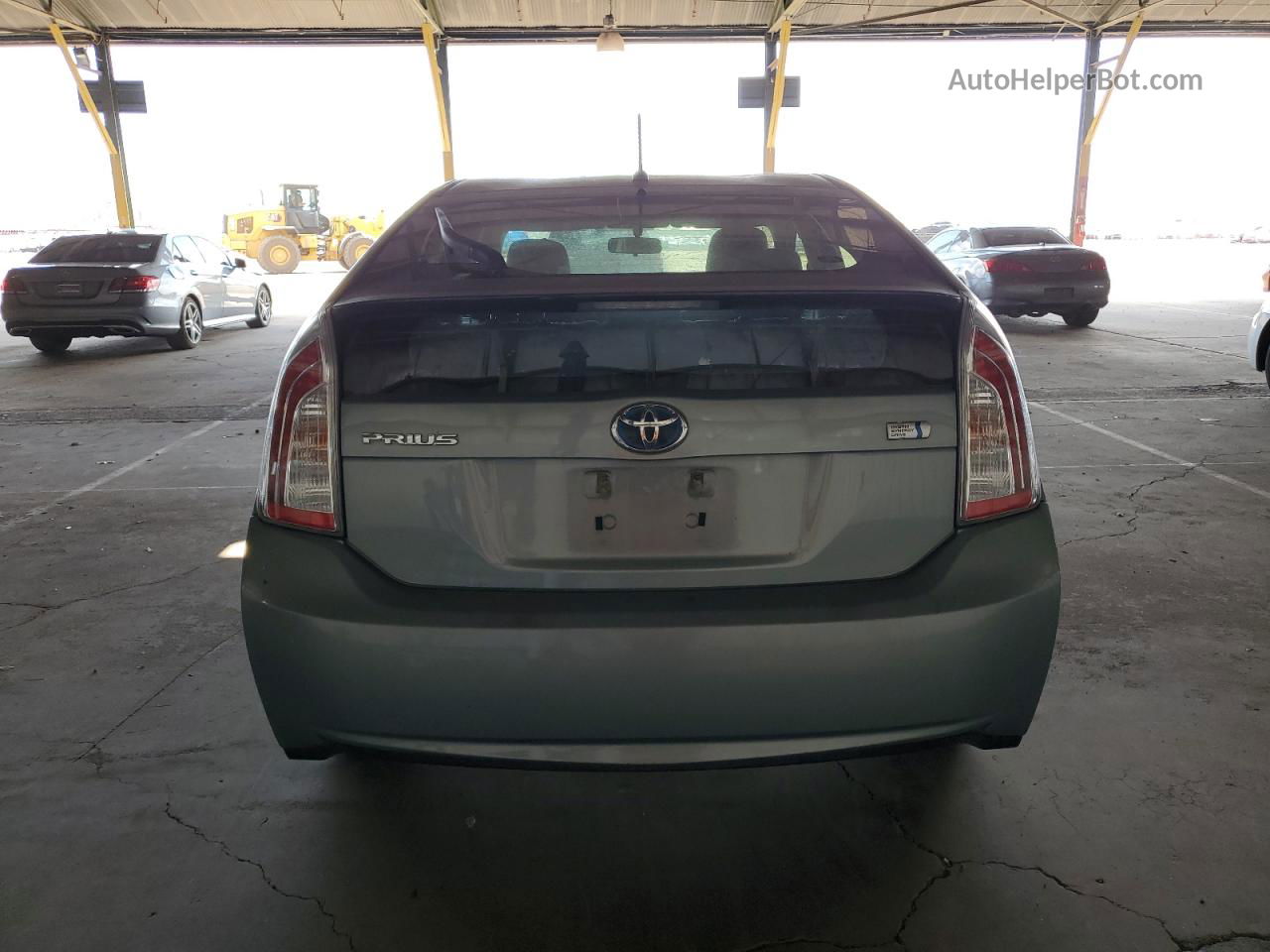 2013 Toyota Prius  Зеленый vin: JTDKN3DU3D5609861