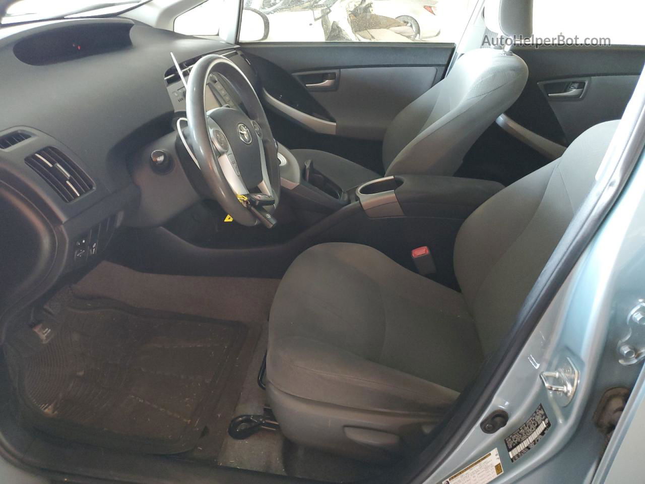 2013 Toyota Prius  Зеленый vin: JTDKN3DU3D5609861