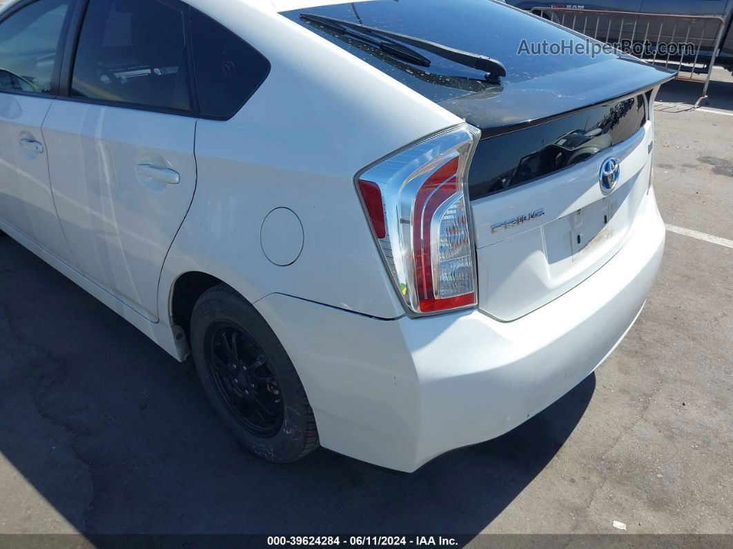 2013 Toyota Prius Three White vin: JTDKN3DU3D5628748