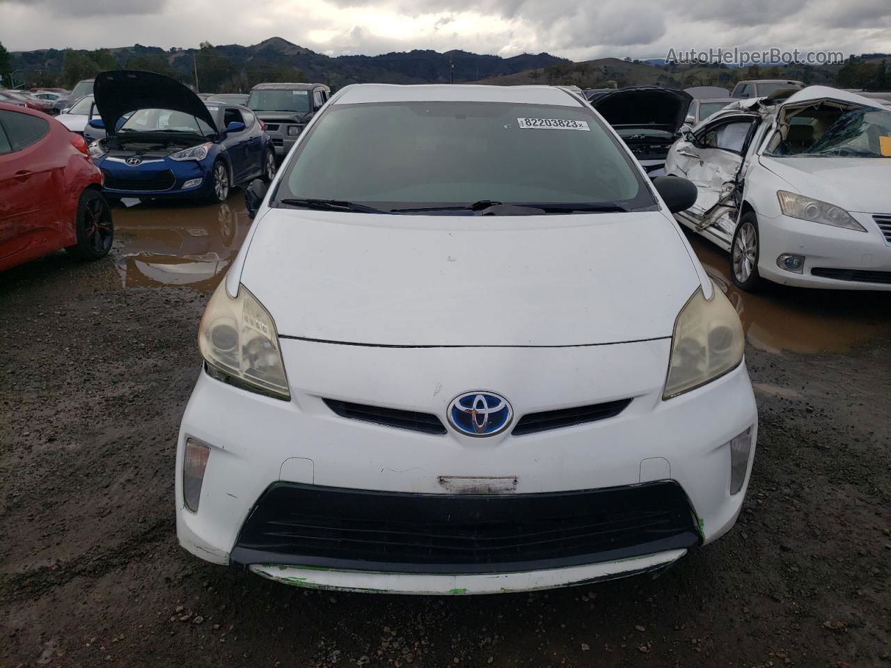 2013 Toyota Prius  White vin: JTDKN3DU3D5632251