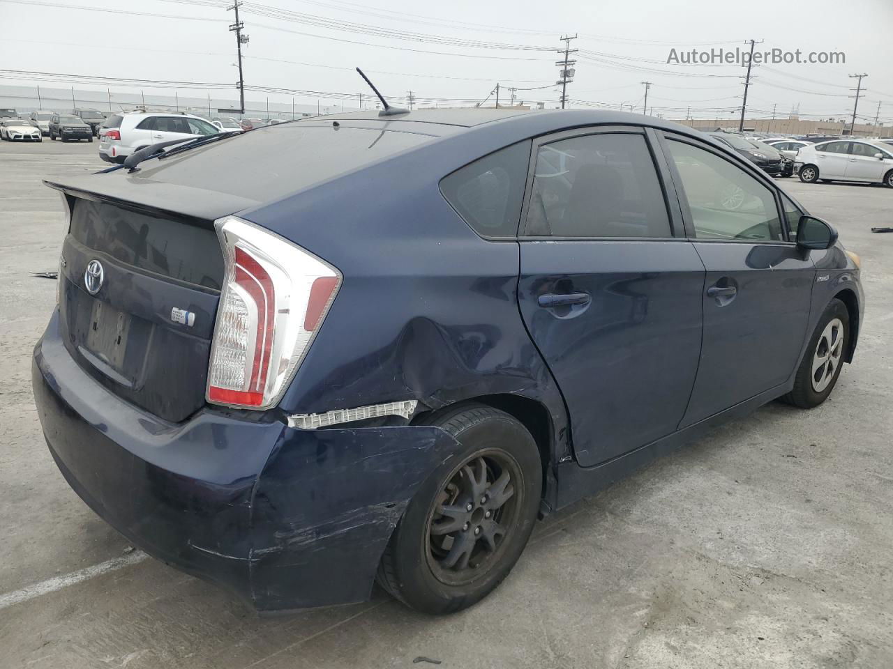 2014 Toyota Prius  Blue vin: JTDKN3DU3E1788122