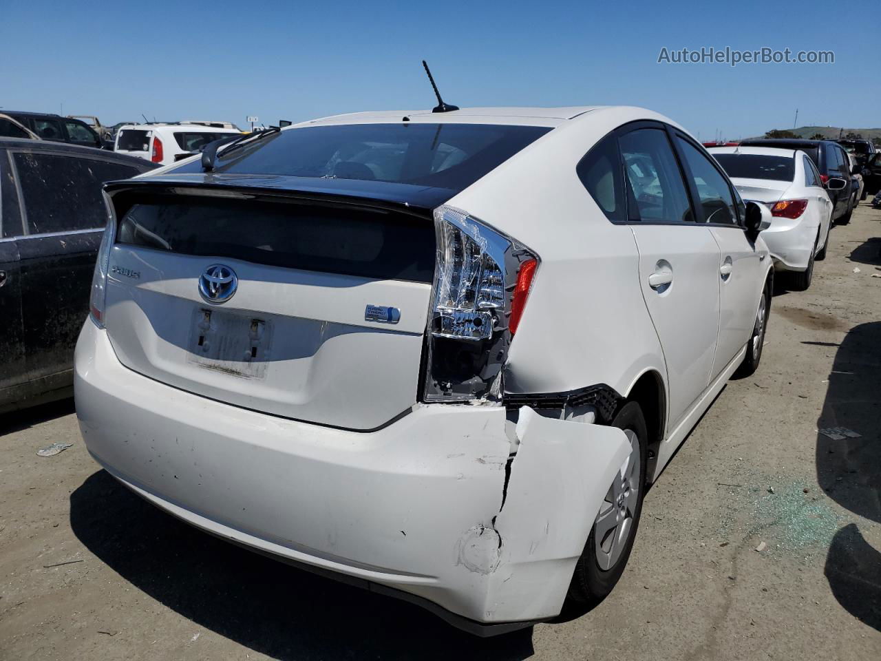 2011 Toyota Prius  Белый vin: JTDKN3DU4B0322684