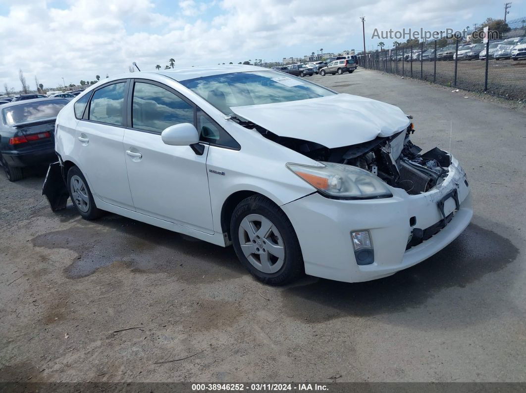 2011 Toyota Prius Two White vin: JTDKN3DU4B0328212