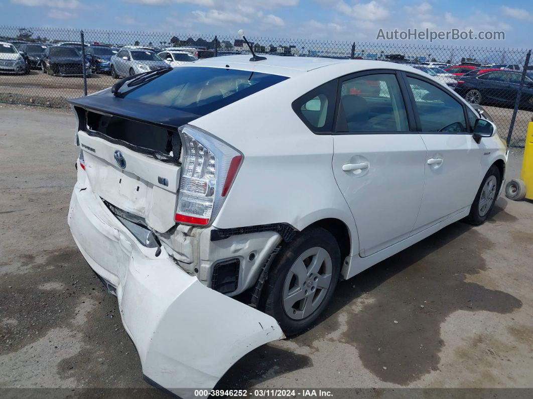 2011 Toyota Prius Two White vin: JTDKN3DU4B0328212