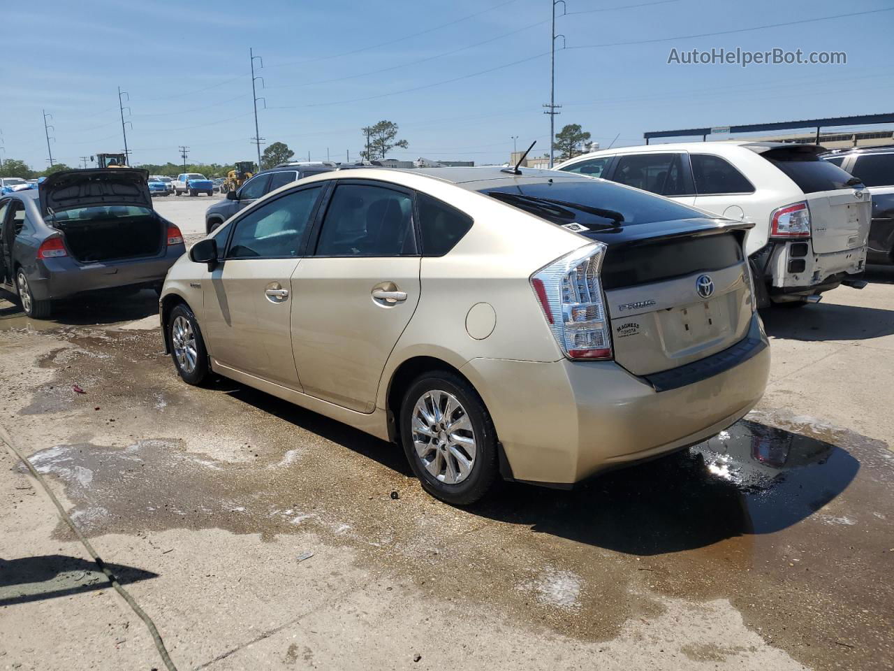 2011 Toyota Prius  Beige vin: JTDKN3DU4B1420589