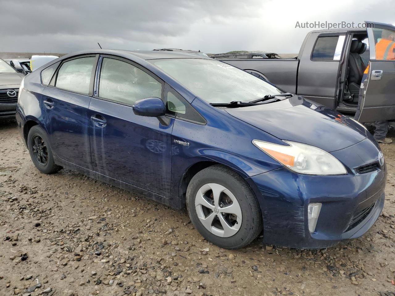 2013 Toyota Prius  Синий vin: JTDKN3DU4D1720572