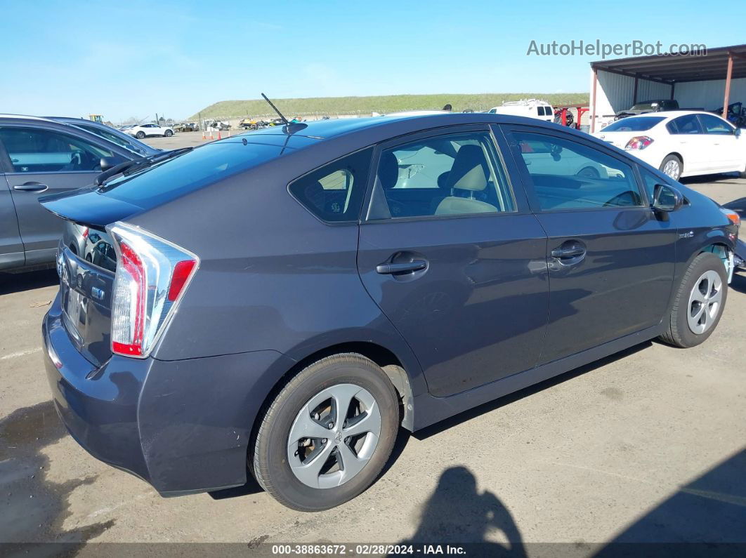 2013 Toyota Prius Three Pewter vin: JTDKN3DU4D5637782