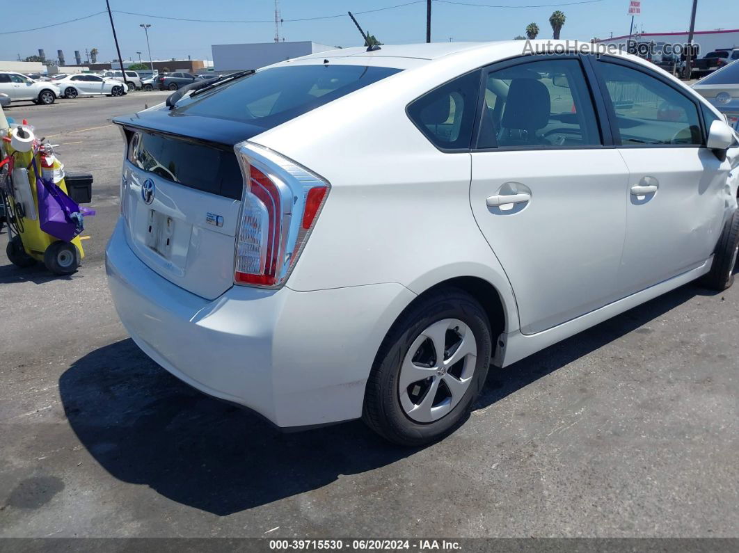 2014 Toyota Prius Two White vin: JTDKN3DU4E0383487