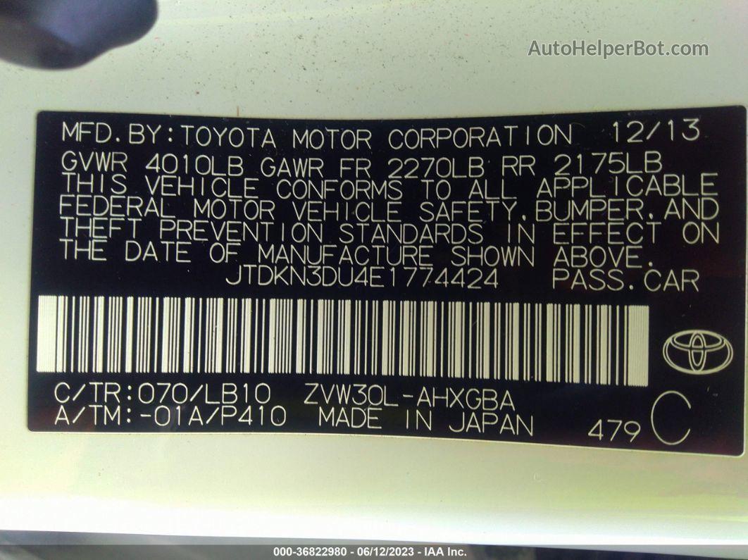 2014 Toyota Prius Four/five/three/one/two White vin: JTDKN3DU4E1774424