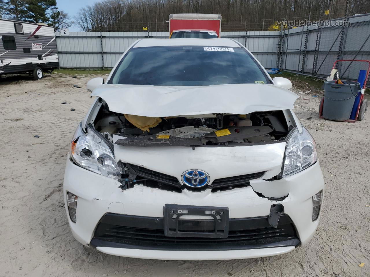 2015 Toyota Prius  Белый vin: JTDKN3DU4F0395589