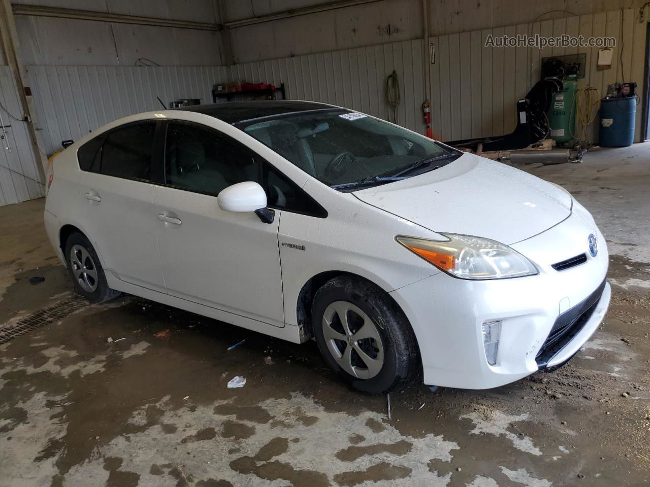 2012 Toyota Prius  White vin: JTDKN3DU5C5511123