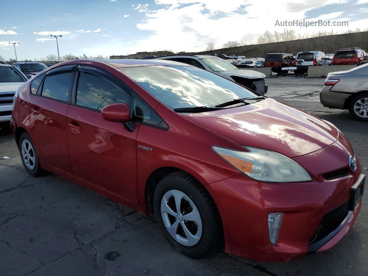 2013 Toyota Prius  Red vin: JTDKN3DU5D0345510