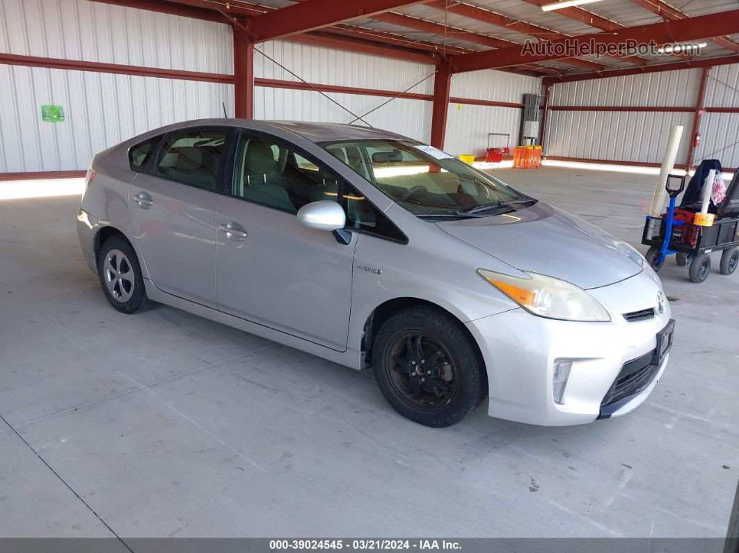 2013 Toyota Prius Three Silver vin: JTDKN3DU5D1720726