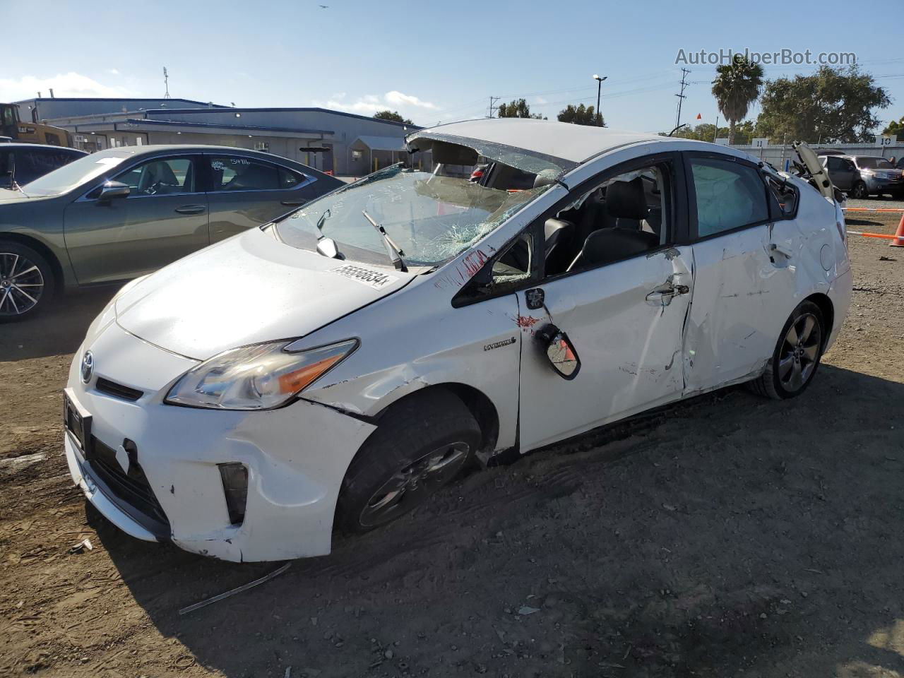 2013 Toyota Prius  Белый vin: JTDKN3DU5D5584154