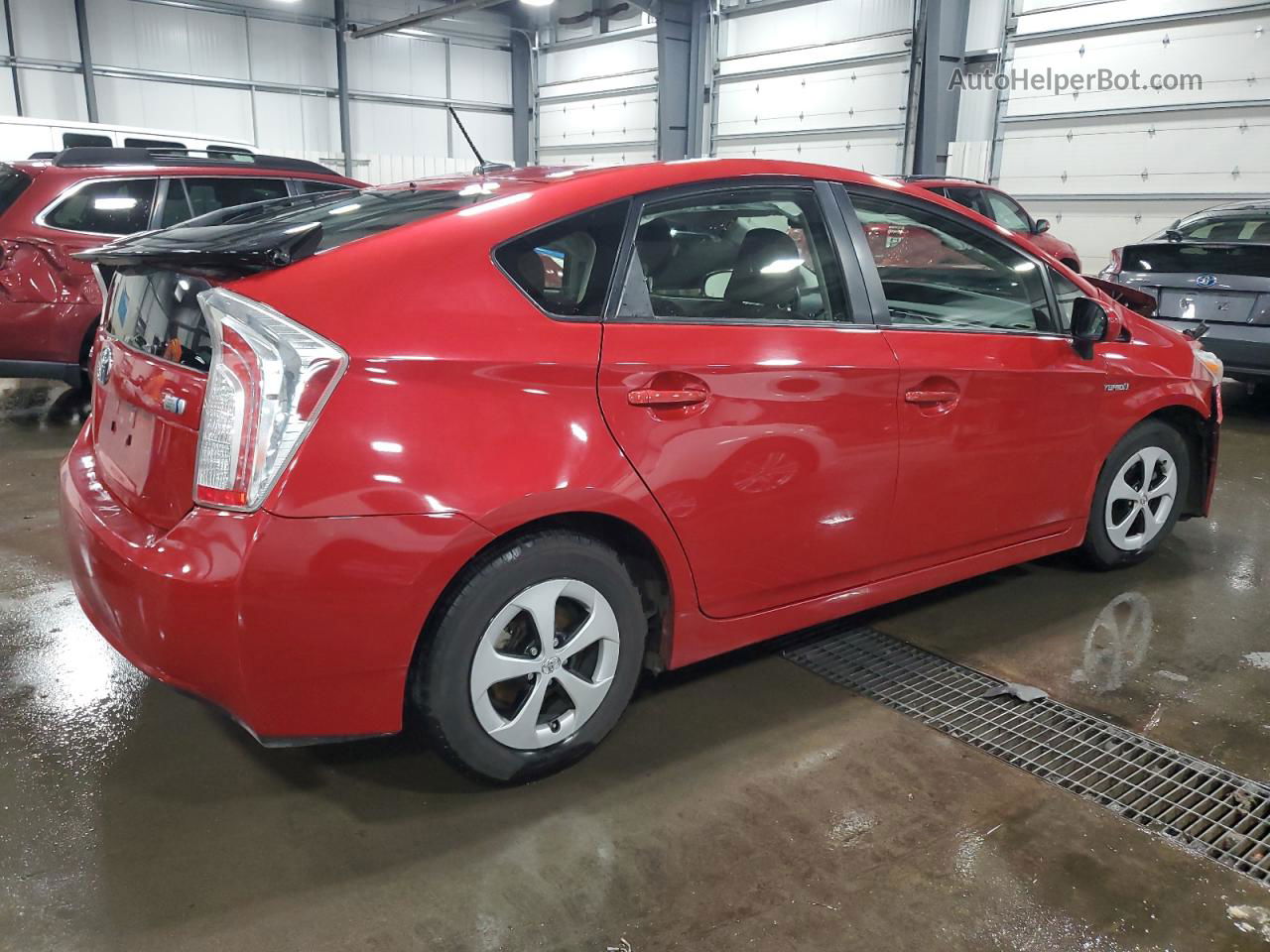 2013 Toyota Prius  Red vin: JTDKN3DU5D5599821