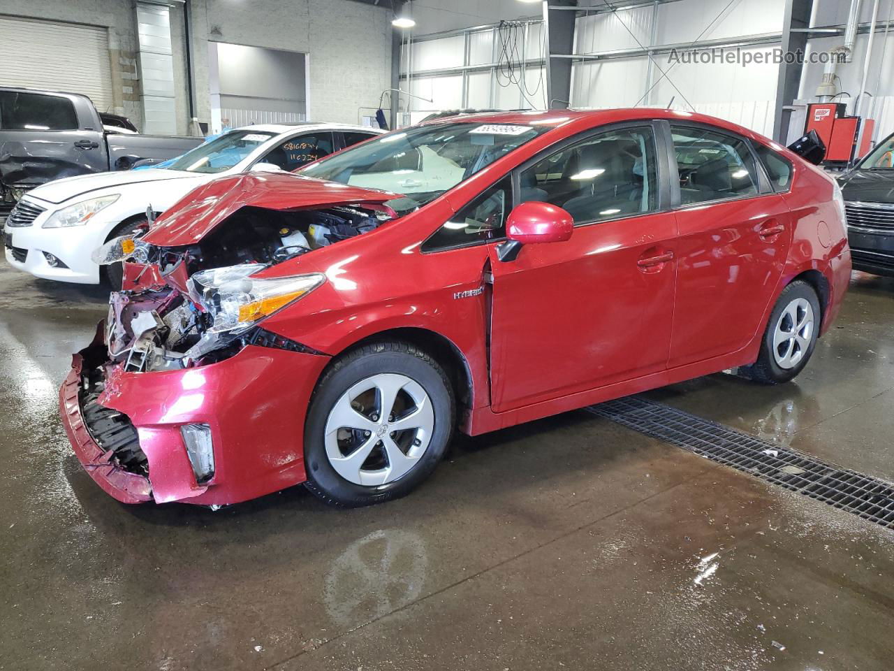 2013 Toyota Prius  Red vin: JTDKN3DU5D5599821