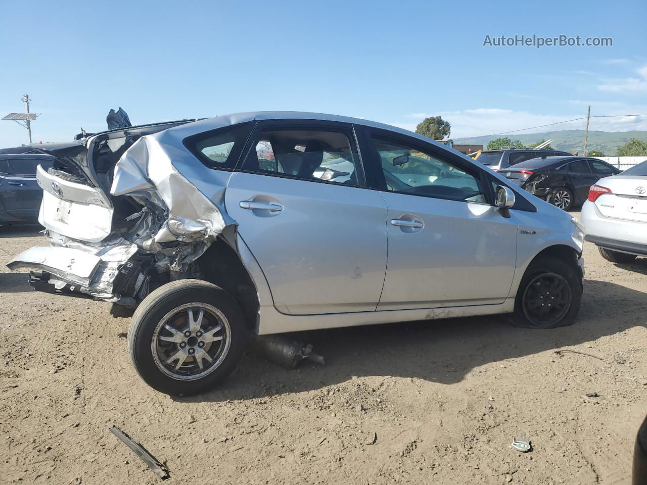 2013 Toyota Prius  Silver vin: JTDKN3DU5D5605987