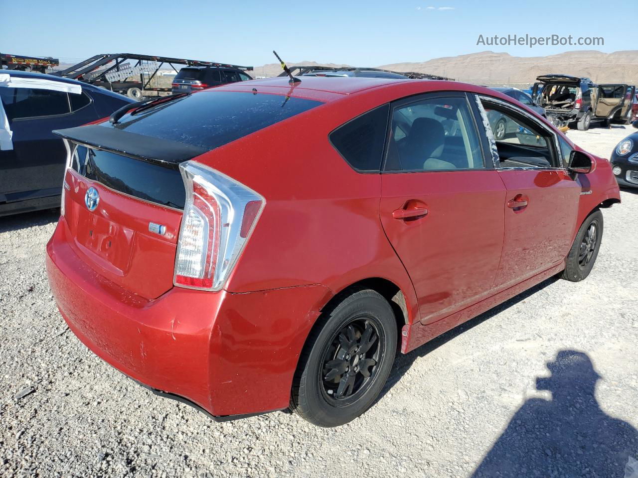 2013 Toyota Prius  Red vin: JTDKN3DU5D5700145