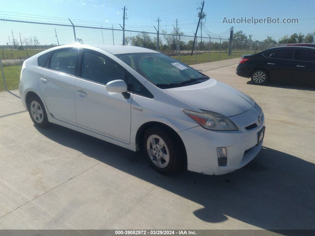 2011 Toyota Prius Two White vin: JTDKN3DU6B0294242