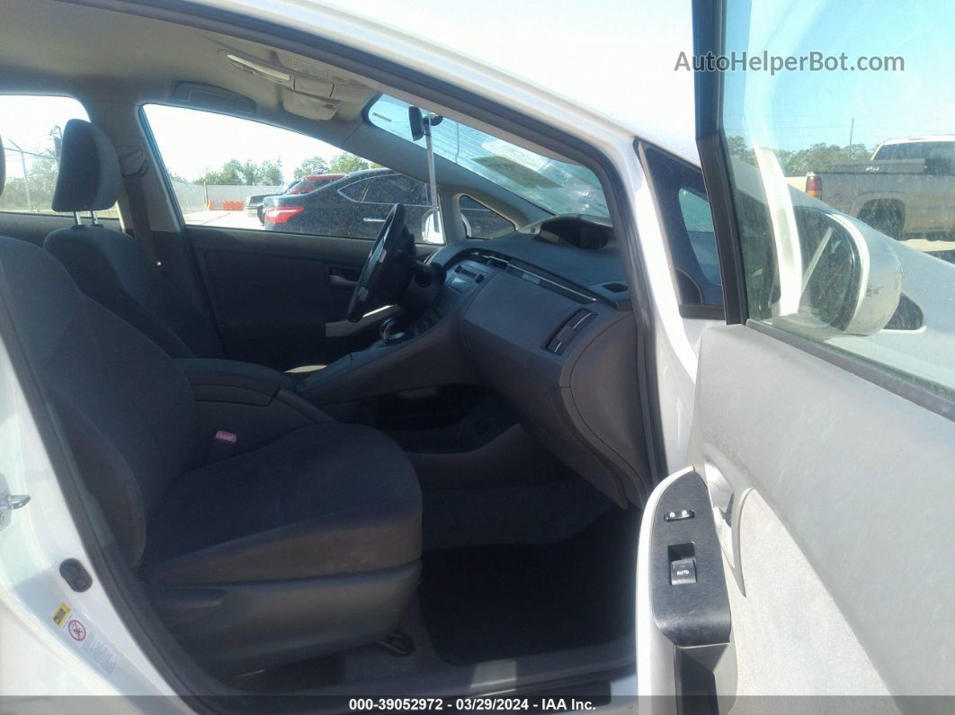 2011 Toyota Prius Two Белый vin: JTDKN3DU6B0294242