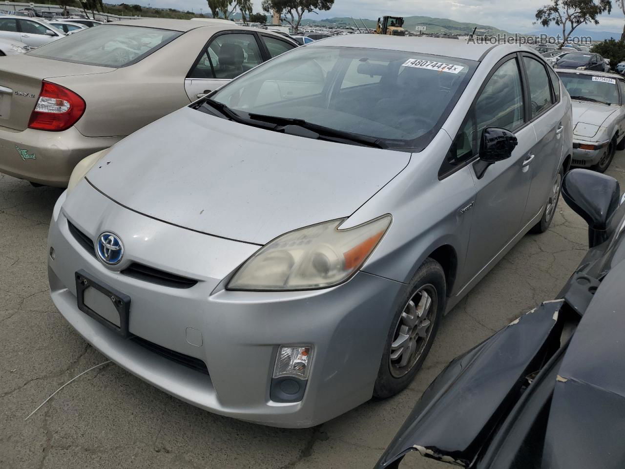 2011 Toyota Prius  Silver vin: JTDKN3DU6B1474461