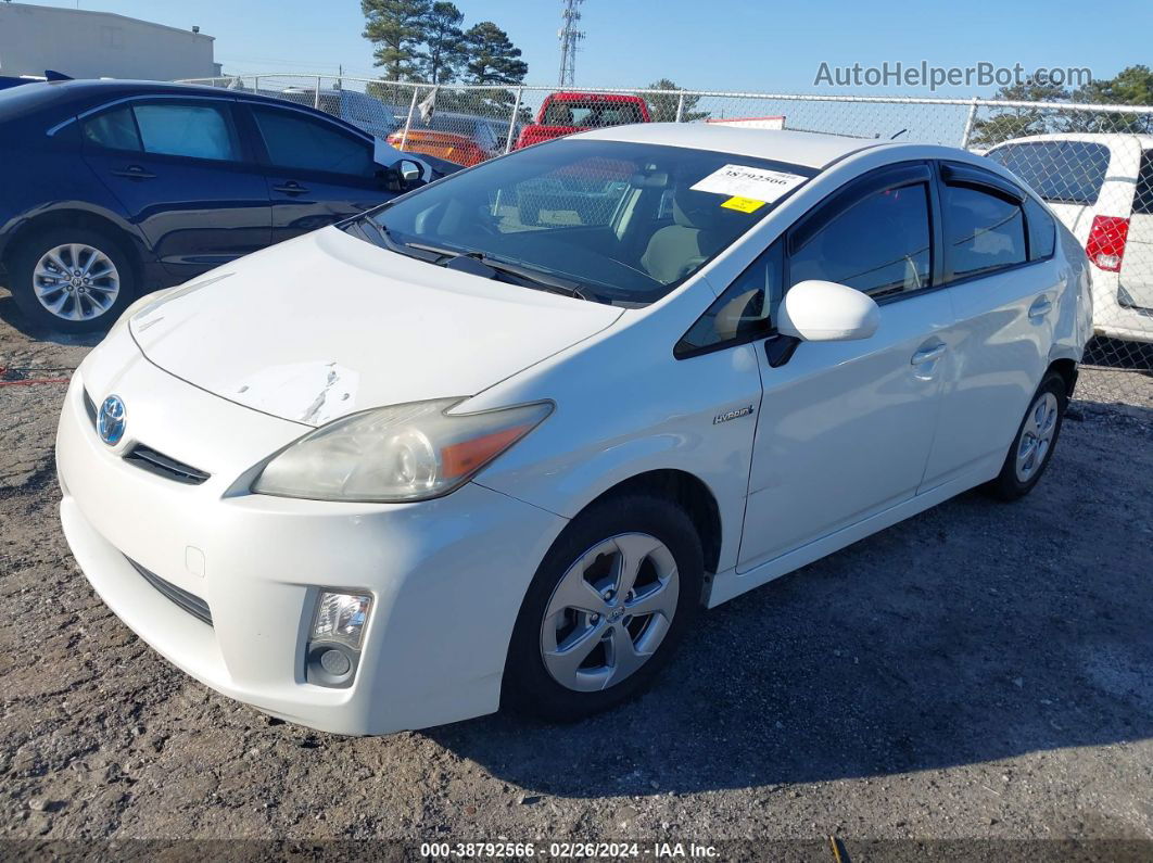 2011 Toyota Prius Two White vin: JTDKN3DU6B5346407