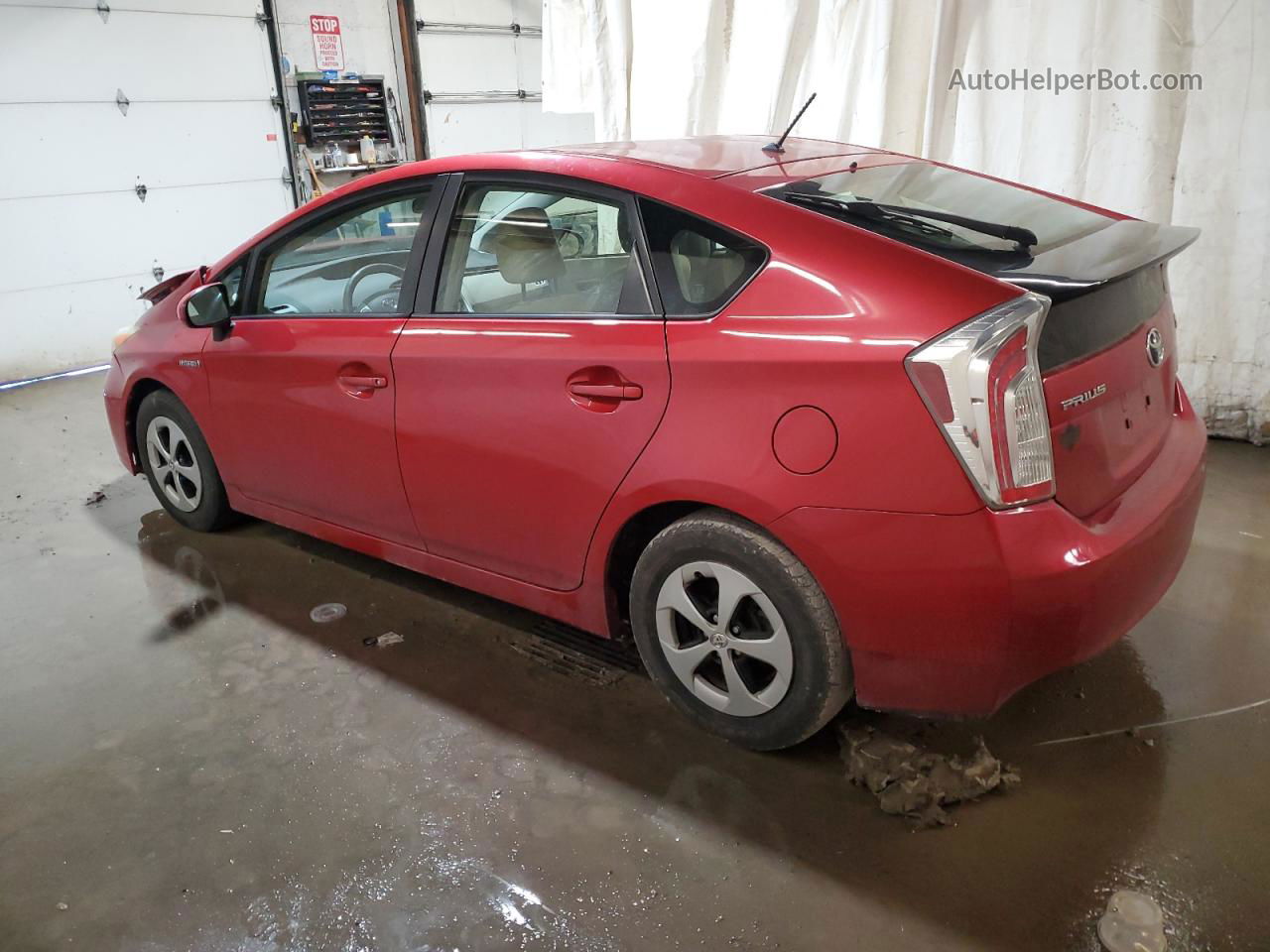 2013 Toyota Prius  Burgundy vin: JTDKN3DU6D1622403