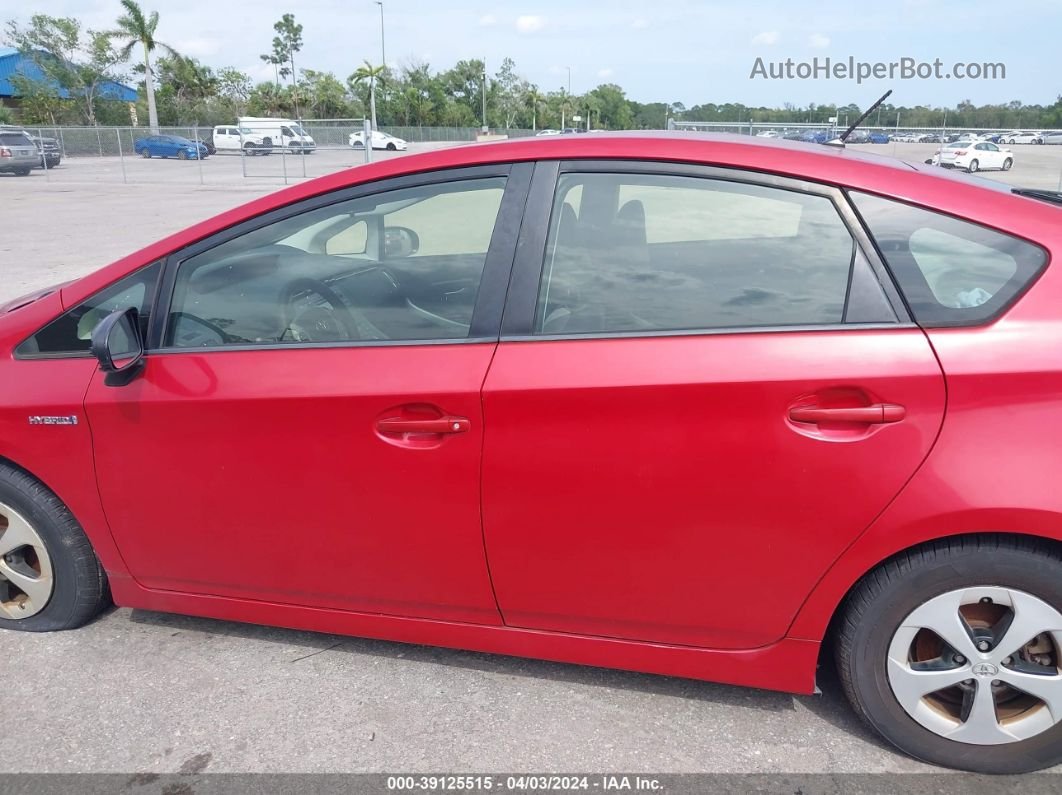 2014 Toyota Prius Two Red vin: JTDKN3DU6E0368442